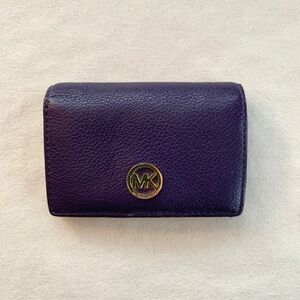 Michael Kors Bifold Wallet In Purple Pebbled Leather